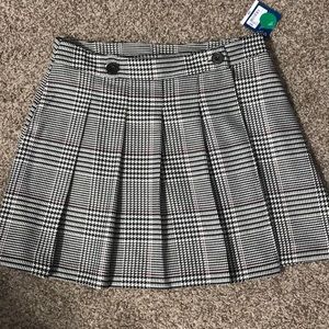 NWT plaid mini skirt size 9